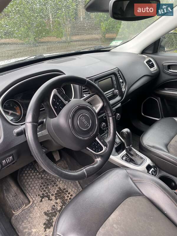 Внедорожник / Кроссовер Jeep Compass 2017 в Харькове