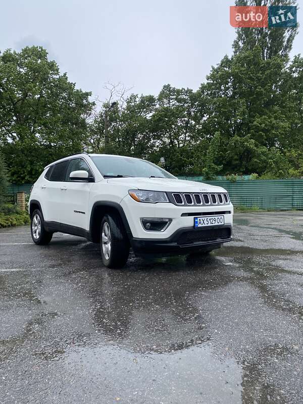 Внедорожник / Кроссовер Jeep Compass 2017 в Харькове