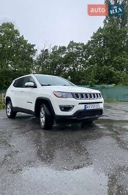 Внедорожник / Кроссовер Jeep Compass 2017 в 