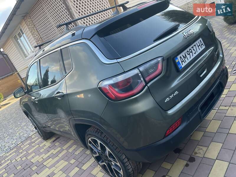 Внедорожник / Кроссовер Jeep Compass 2017 в Овруче