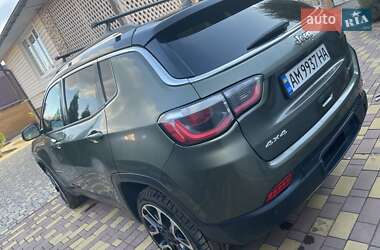 Внедорожник / Кроссовер Jeep Compass 2017 в 