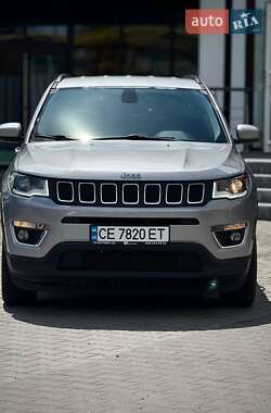 Внедорожник / Кроссовер Jeep Compass 2018 в 