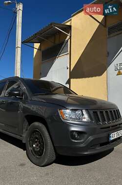 Внедорожник / Кроссовер Jeep Compass 2015 в Харькове