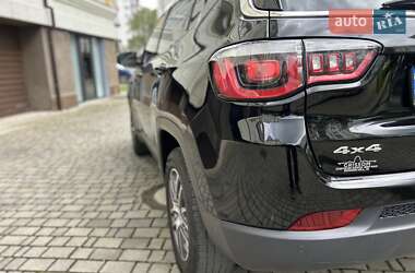 Внедорожник / Кроссовер Jeep Compass 2020 в 
