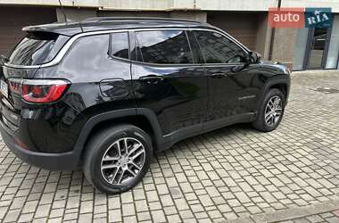 Внедорожник / Кроссовер Jeep Compass 2020 в 