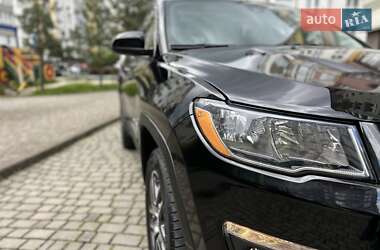 Внедорожник / Кроссовер Jeep Compass 2020 в 