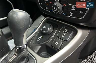 Внедорожник / Кроссовер Jeep Compass 2020 в 