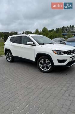 Внедорожник / Кроссовер Jeep Compass 2019 в 