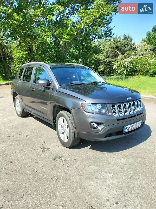 Внедорожник / Кроссовер Jeep Compass 2016 в Каменском