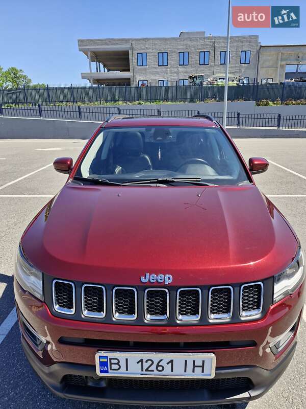 Позашляховик / Кросовер Jeep Compass 2020 в 