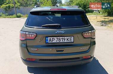 Внедорожник / Кроссовер Jeep Compass 2017 в 