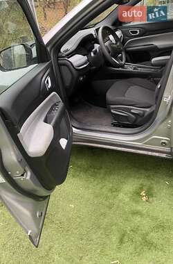 Внедорожник / Кроссовер Jeep Compass 2023 в 