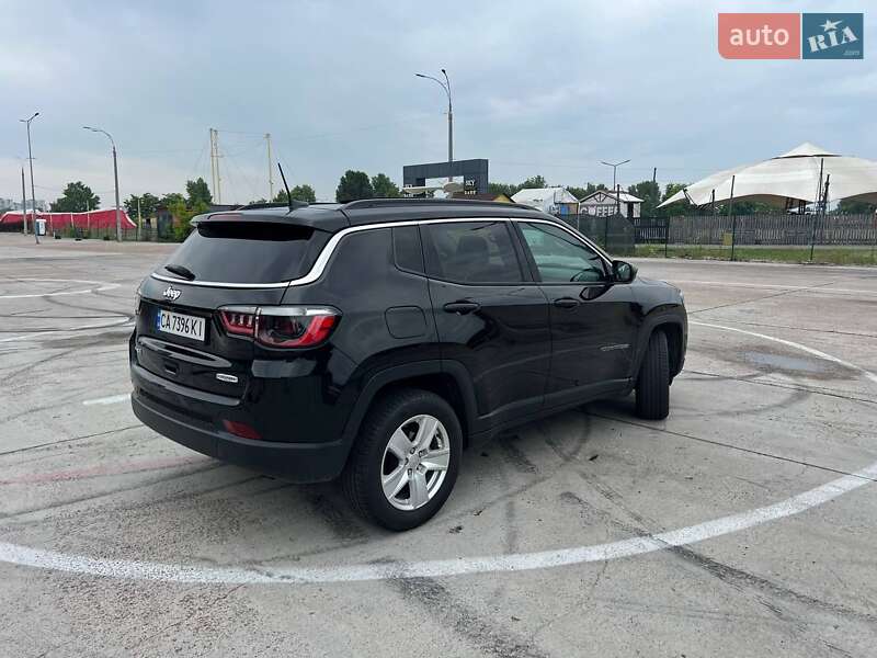 Внедорожник / Кроссовер Jeep Compass 2022 в Киеве