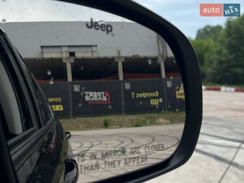 Внедорожник / Кроссовер Jeep Compass 2022 в Киеве