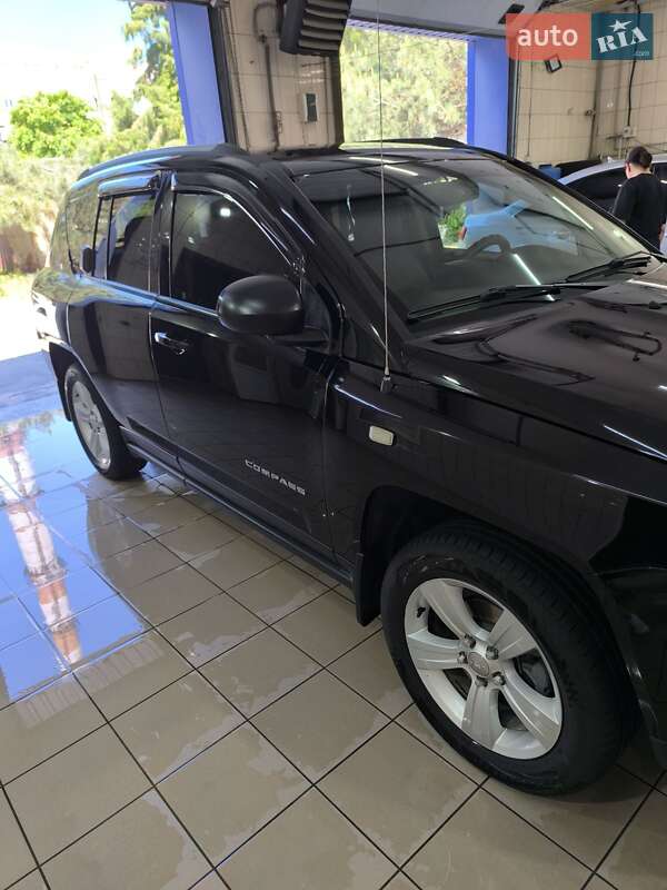 Позашляховик / Кросовер Jeep Compass 2016 в Запоріжжі