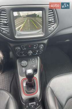 Внедорожник / Кроссовер Jeep Compass 2021 в 