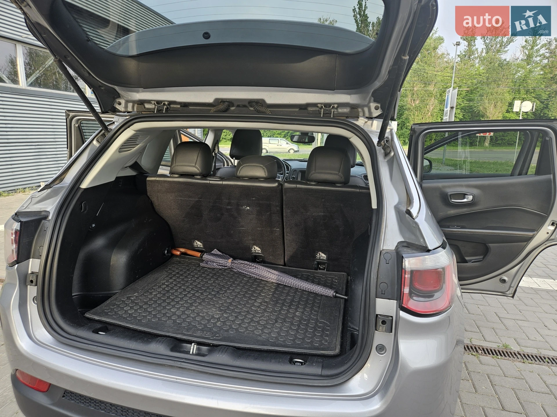 2017 Jeep Compass - мініатюра 22