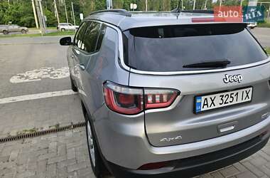 Позашляховик / Кросовер Jeep Compass 2017 в 
