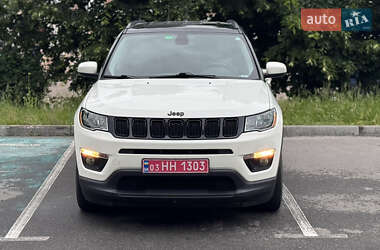 Позашляховик / Кросовер Jeep Compass 2018 в 