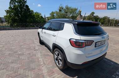Внедорожник / Кроссовер Jeep Compass 2019 в 