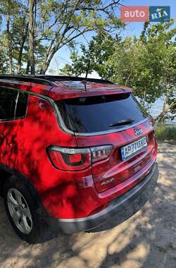 Внедорожник / Кроссовер Jeep Compass 2018 в 