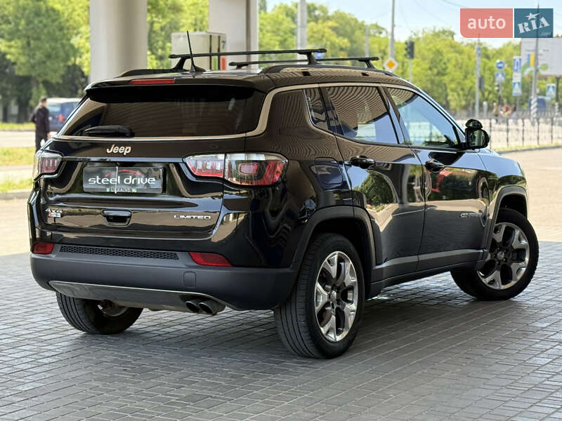 Внедорожник / Кроссовер Jeep Compass 2017 в Николаеве