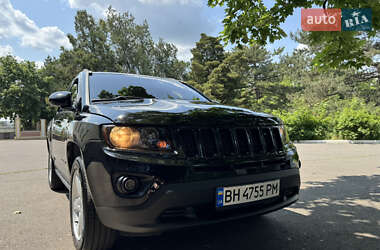 Внедорожник / Кроссовер Jeep Compass 2014 в 