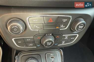 Внедорожник / Кроссовер Jeep Compass 2020 в 