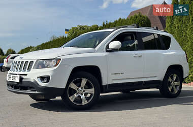 Внедорожник / Кроссовер Jeep Compass 2015 в 