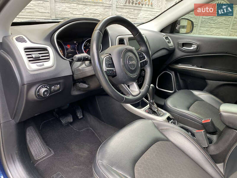 Позашляховик / Кросовер Jeep Compass 2017 в Дніпрі