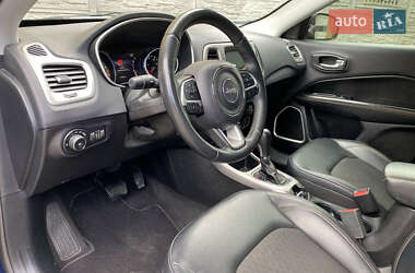 Позашляховик / Кросовер Jeep Compass 2017 в 