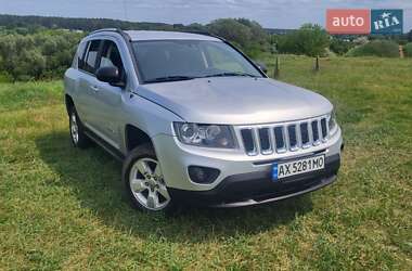 Внедорожник / Кроссовер Jeep Compass 2013 в Харькове