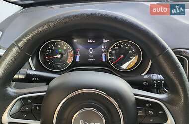 Внедорожник / Кроссовер Jeep Compass 2018 в 