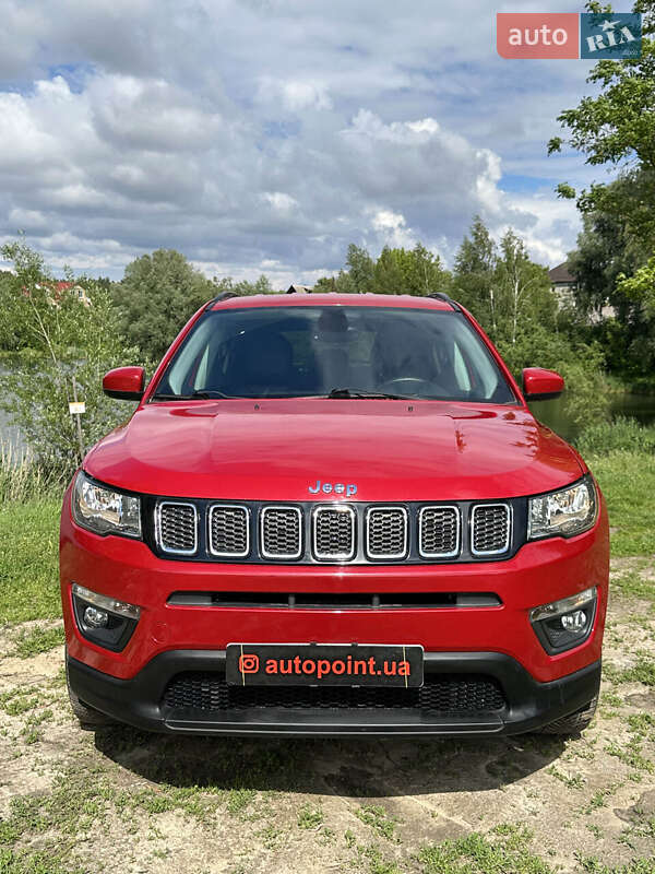 Внедорожник / Кроссовер Jeep Compass 2017 в 