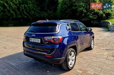 Внедорожник / Кроссовер Jeep Compass 2018 в 