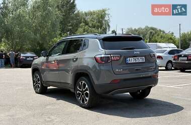 Позашляховик / Кросовер Jeep Compass 2022 в 