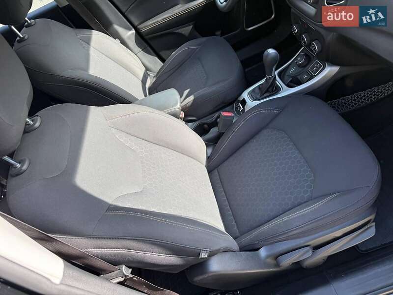 Внедорожник / Кроссовер Jeep Compass 2018 в Львове