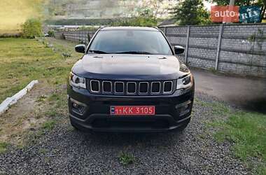 Внедорожник / Кроссовер Jeep Compass 2017 в 
