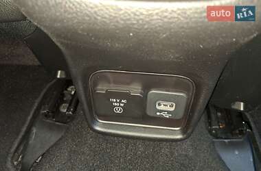 Внедорожник / Кроссовер Jeep Compass 2017 в 
