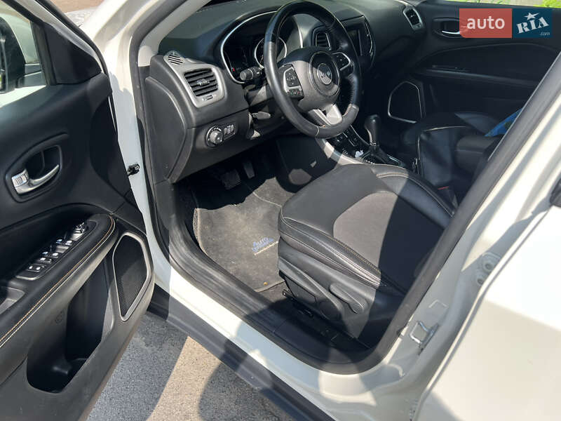 Внедорожник / Кроссовер Jeep Compass 2019 в Киеве