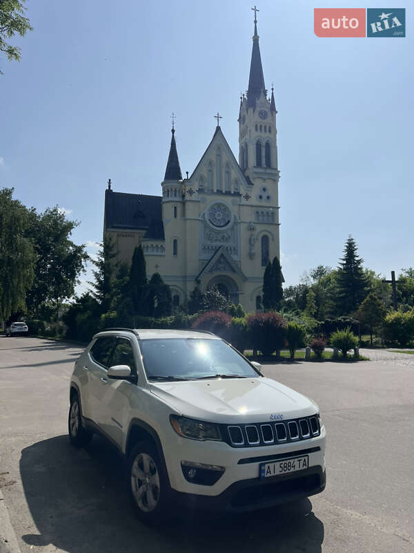 Внедорожник / Кроссовер Jeep Compass 2019 в Киеве