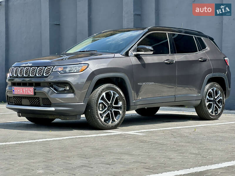 Внедорожник / Кроссовер Jeep Compass 2022 в Киеве