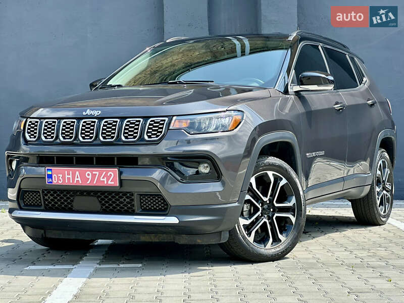 Внедорожник / Кроссовер Jeep Compass 2022 в Киеве