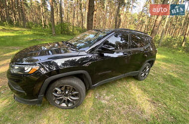 Внедорожник / Кроссовер Jeep Compass 2022 в 