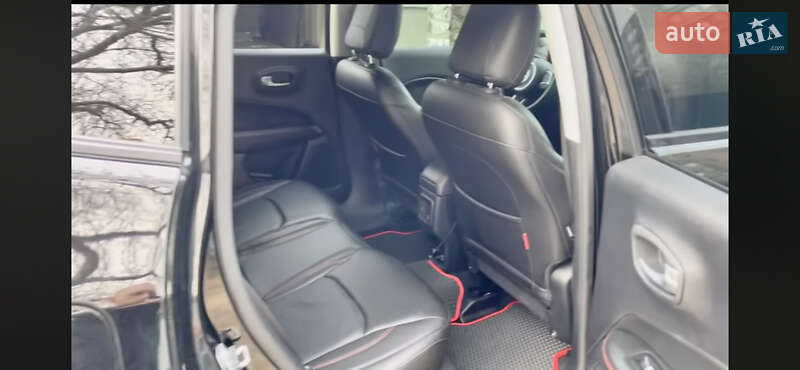 Внедорожник / Кроссовер Jeep Compass 2017 в Днепре