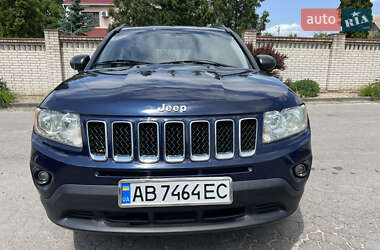 Позашляховик / Кросовер Jeep Compass 2012 в 