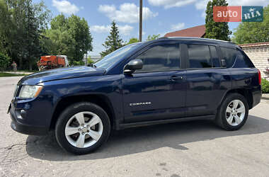 Позашляховик / Кросовер Jeep Compass 2012 в 