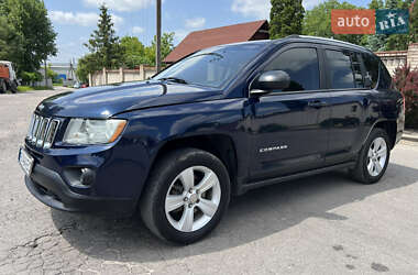 Позашляховик / Кросовер Jeep Compass 2012 в 