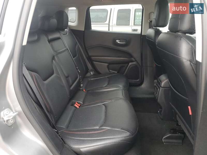 Внедорожник / Кроссовер Jeep Compass 2017 в Львове