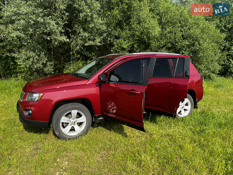Внедорожник / Кроссовер Jeep Compass 2016 в Днепре